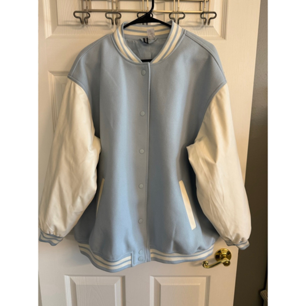 H&M Divided NWOTS Divided Blue and White Varsity Jacket XL